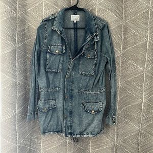 Cute jean zip up!